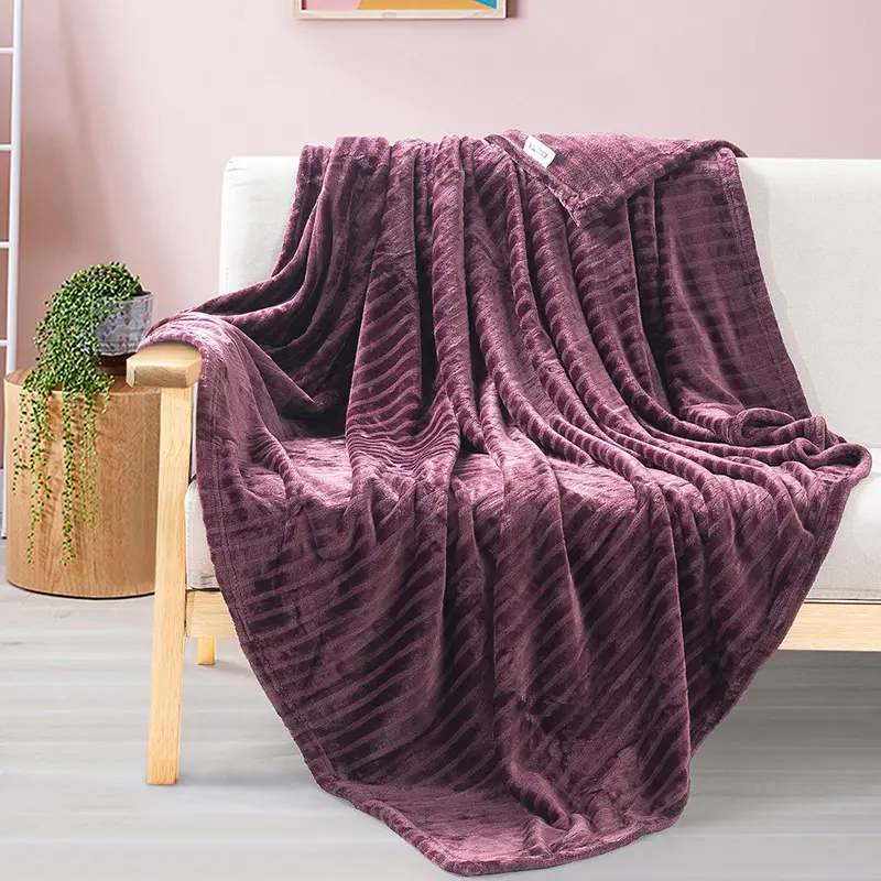 Flannel Chăn bốn mùa phổ đường may chăn sofa Bìa văn phòng Nap điều hòa không khí chăn