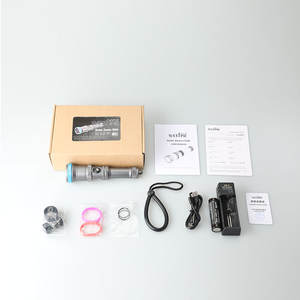 Weefine SZ1500 Zoom Diving 1500 lumens 6500K interrupteur latéral mise au point intelligente 1 angle de faisceau 10-55 lampe de poche sous-marine avec batterie 18650 - Product Image 6