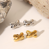 Boucles d'oreilles clous en forme de X lisses en acier inoxydable plaqué or PVD tendance, sans ternissement, vente en gros pour femmes et hommes