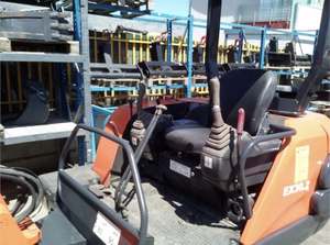 HITACHII เครื่องขุดมือสอง EX30,รถขุดตีนตะขาบขนาดเล็ก3ตันเซี่ยงไฮ้สำหรับใช้ในบ้านชุดเดิม1ชุดสีส้มจากบังกลาเทศ - Product Image 5