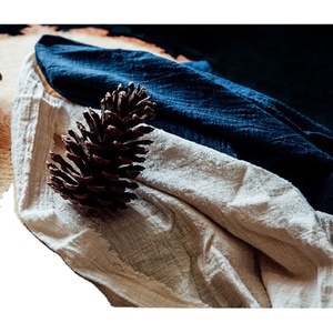 Servilletas de Tela de Lino 100% Hechas a Mano, Bordadas, Estilo Clásico, Decoración de Mesa para Bodas y Hogar, Desechables, Personalizables, para Uso en Avión - Product Image 1