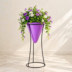 Pot de fleurs moderne en métal violet avec support en fer noir, pot décoratif haut pour plantes, support de pot de fleurs contemporain pour l'intérieur et l'extérieur, jardin - Product Image 1