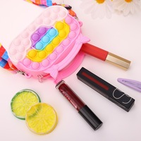 Sac à main en silicone arc-en-ciel avec lumière LED, jouet anti-stress Pop It pour enfants