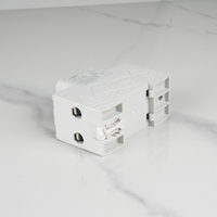 Relais de protection de tension réglable Hongfa 63A CA monophasé AVP sur rail DIN à double affichage numérique 110V avec maintien magnétique