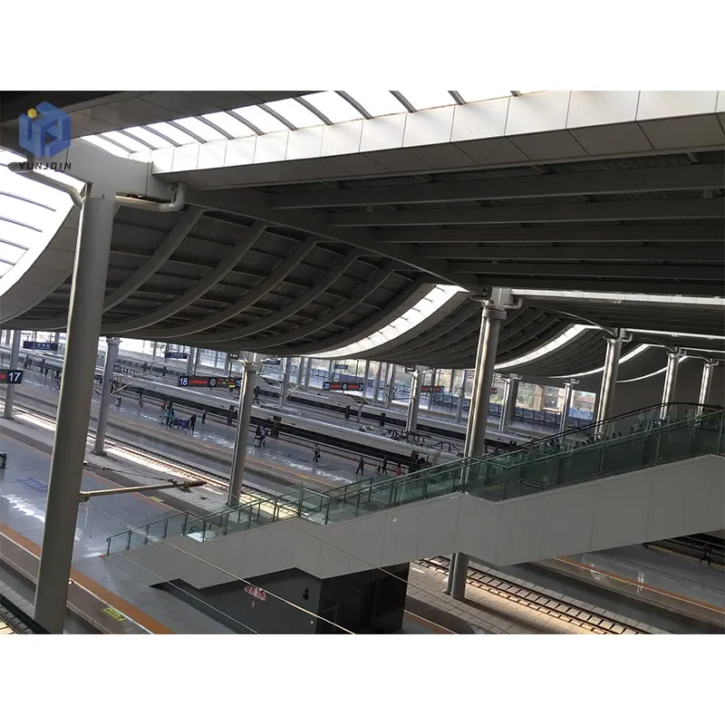 Сборная длинная стальная конструкция, крыша железнодорожного вокзала, навес для высокоскоростной железнодорожной станции