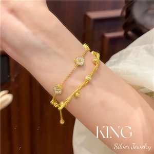 กำไลข้อมือรูปดอกไม้ King Silver Jewelry เงินแท้ 925 ชุบทอง ประดับคริสตัลและเพชรเทียม สำหรับผู้หญิง สวมใส่ได้ทุกวัน - Product Image 3