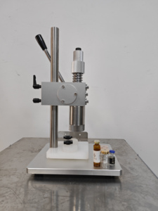 Bán tự động nhỏ lọ bằng miệng máy đóng nắp chai/lọ cap Uốn Tóc bồng niêm phong máy/lọ máy đóng nắp với giá rẻ - Product Image 5