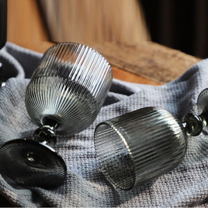 Gobelet en verre teinté vintage rétro européen cristal métal <span class=keywords><strong>vin</strong></span> rouge décoration de mariage tasse pour <span class=keywords><strong>vin</strong></span> champagne <span class=keywords><strong>vin</strong></span> mousseux - Product Image 4