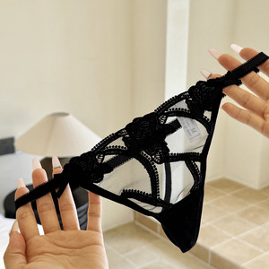 Vente en gros de culottes string en maille transparente pour femmes, broderie rose, double nœud décoratif, lingerie sexy, sous-vêtements pour femmes, OEM ODM - Product Image 5
