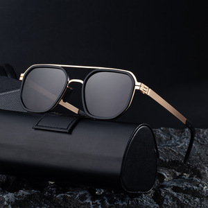 My-98321 Gafas de Sol Cuadradas para Hombre, Lentes Polarizadas TAC con Protección UV400, Marco de Metal y Plástico, Color Negro, para Conducir al Aire Libre, Protección Solar - Product Image 3