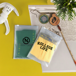 Сумка для одежды с матовым принтом - Product Image 4