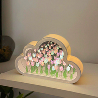 Vente en gros de veilleuse LED créative bricolage blanc chaud mini taille acrylique corps nuages tulipe design pour cadeau d'anniversaire pour les hôtels amoureux