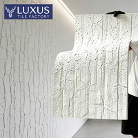 Carreaux décoratifs extérieurs flexibles en porcelaine souple à motif Monstera, aspect mat minimaliste, 3 mm d'épaisseur, panneaux isolants thermiques aspect pierre