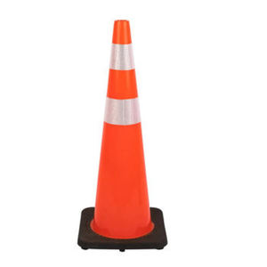 Conos de tráfico de base negra multifuncional para construcción de carreteras Seguridad Vial Conos fabricados por la mejor marca - Product Image 2