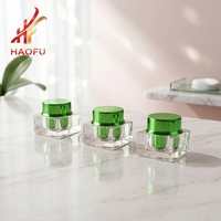 Flacon carré en acrylique personnalisé OEM/ODM pour vernis à ongles 5g, couvercle opaque anti-lumière, estampage or, emballage cosmétique et soins de la peau