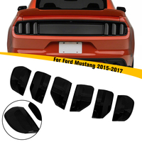 Accessoires automobiles HS, capuchons de feux arrière en plastique noir brillant, couvre-feux arrière en plastique pour Ford Mustang 2015 2016 2017