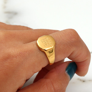 Diseño único Parejas Regalo Chapado en oro Anillos de forma geométrica Darling de acero inoxidable Hecho de anillos de letras mágicas para mi hijo - Product Image 6