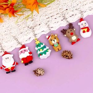 Porte-clés de Noël I-0123 en forme d'arbre, porte-clés mignon en PVC souple, caoutchouc géométrique, acier inoxydable - Product Image 6