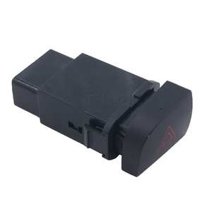Interruptor de Luces de Emergencia Hyundai 93790-1E000 para Accent, Alarma Intermitente de Emergencia, Material ABS - Product Image 1