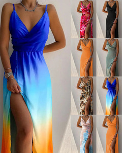 Robe élégante à col en V et fente pour femme, style européen et américain, robe sexy à bretelles - Product Image 3
