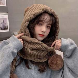 Conjunto de Gorro, Bufanda y Guantes de Punto Cálidos, Unisex, Resistentes al Viento, para Invierno, para Ciclismo, Fiestas, con Diseño Navideño - Product Image 1