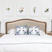Lit à baldaquin antique de taille Queen avec cadre en bois blanc de style moderne, lit doux en bois de bouleau massif pour chambre à coucher ou ferme