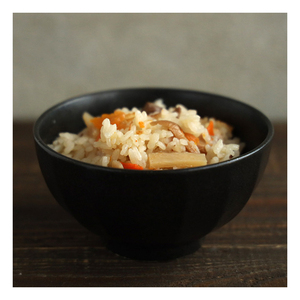 Kamameshi arroz tradicional japonés Pilaf con condimento - Product Image 1