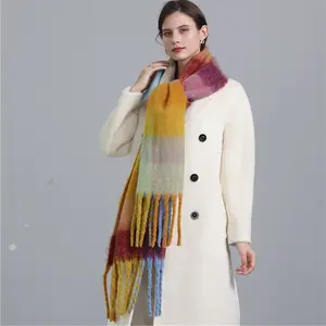 Оптовая продажа, популярный 100% акриловый теплый плотный тканый шарф для дам