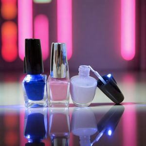 Capuchon de vernis à ongles led en plastique - Product Image 3