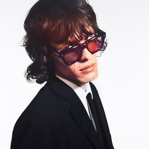 Lunettes de soleil à monture carrée de style européen pour hommes, monture en PC, protection UV400, classe 2, pare-soleil, couleur noire, Zs 98154 - Product Image 2