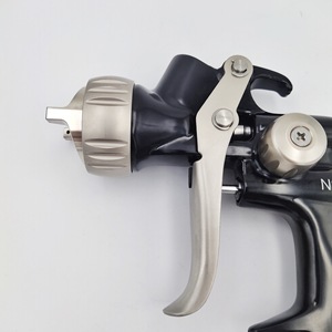 Pistola de pulverización de pintura de coche profesional LVMP forjada de nivel superior alimentación por gravedad para pintura a base de agua y solvente anticorrosión - Product Image 3