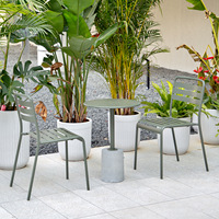 Table et chaises en fer forgé pour loisirs en plein air - Ensemble de patio compact de style décontracté pour cafés et salons de thé