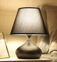 Lampe de chevet LED moderne, lampe de nuit, support en céramique E27, corps en fer décoratif, abat-jour en métal pour chambre à coucher