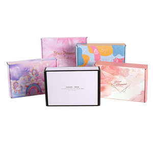 Muestra Gratuita, Caja de Envío de Cartón Corrugado con Logotipo Personalizado, Color Personalizado, Ecológica, Reciclable, para Cosméticos, con Relieve de Calidad - Product Image 4