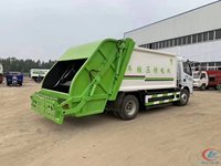 Camion Compacteur de Déchets 4x2 Direct Usine 8m³ – Camion de Collecte des Déchets Compacté pour l'Assainissement