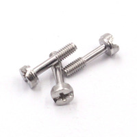 Vis captives à tête cylindrique avec capuchon de fixation rapide, en acier inoxydable sur mesure, finition oxyde noir, à ressort, avec rondelle de borne personnalisée