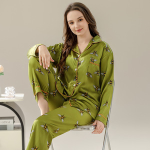 Il pigiama di seta di ghiaccio di <span class=keywords><strong>moda</strong></span> pantaloni lunghi a manica lunga da <span class=keywords><strong>donna</strong></span> luce di lusso retrò illustrazione due pezzi Set può essere indossato all'esterno - Product Image 3