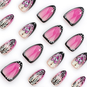 Nueva Llegada 24 Uds. Uñas Postizas de Estilo Corto con Diseño de Amor y Glitter Francés, Forma Almendrada, Efecto Difuminado, para Usar en el Día a Día - Product Image 4