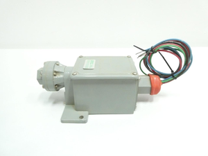 مفتاح ضغط جديد وأصلي 4BA-KB5-N4-B2A-TT بضغط <span class=keywords><strong>3</strong></span>-50 رطل لكل بوصة مربعة مع وحدة تحكم قابلة للبرمجة - Product Image 2