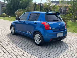 Suzuki Swift 2015 Edición Worthy, Taxi, Hatchback, Automático, Volante a la Izquierda, Neumáticos R14, Asientos de Tela, Usado - Product Image 4