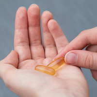 Capsules de squalène naturel personnalisées certifiées GMP, comprimés de squalène végétal, gélules molles
