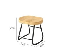Table basse industrielle en bois massif Uyiem pour les magasins de proximité, les snack-bars, les pubs, les salons de thé - Ensemble de chaises longues et étroites