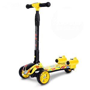 2022 Disesuaikan Murah 3 Roda Skuter Lipat Elektrik Semprotan Gelembung Anak Tendangan Skuter Kaki Balita untuk Skuter Hadiah Natal - Product Image 6