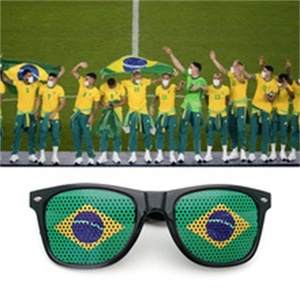 Bandera nacional Gafas de Sol de plástico World Football Basketball Baseball Game Fans Decor Pinhole <span class=keywords><strong>Thanksgiving</strong></span> Eyewear Party Decor - Product Image 6