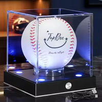 Henry Baseball-Vitrine mit LED-Beleuchtung, PVC-Klarwürfelhalter, UV-Schutz, umweltfreundlich, Speicherfunktion, Autogramm-Ständerbox, einzeln für 10 Stück