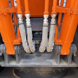 Excavatrice hydraulique Hitachi ZX210lc d'occasion de 21 tonnes en bon état, produit d'occasion du Japon - Product Image 2