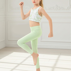 Ensembles de vêtements de <span class=keywords><strong>sport</strong></span> pour enfants, nouvelle collection, haute qualité, 3 pièces, vêtements de nuit pour filles, <span class=keywords><strong>sous</strong></span>-vêtements, vente en gros, tenues de <span class=keywords><strong>sport</strong></span> et de yoga à séchage rapide pour filles - Product Image 2