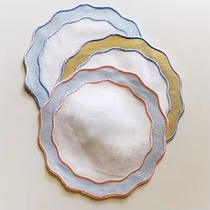 Venta al por mayor francés bordado servilleteros de algodón y <span class=keywords><strong>lino</strong></span> <span class=keywords><strong>para</strong></span> uso doméstico personalizable mantel de <span class=keywords><strong>lino</strong></span> - Product Image 4