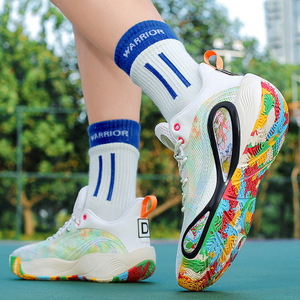 Chaussures de basketball basses en maille avancée brodée, motif marbré, avec soutien de la voûte plantaire, <span class=keywords><strong>pour</strong></span> la performance sur le terrain et le style urbain, collection automne - Product Image 2