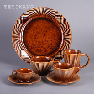 ชุดจานเซรามิกทรงโค้งพรีเมียมสีสนิม ลายริบบิ้น ปลอดสาร BPA เป็นมิตรกับสิ่งแวดล้อม ใช้กับไมโครเวฟได้ ชุดภาชนะสำหรับรับประทานอาหาร - Product Image 3